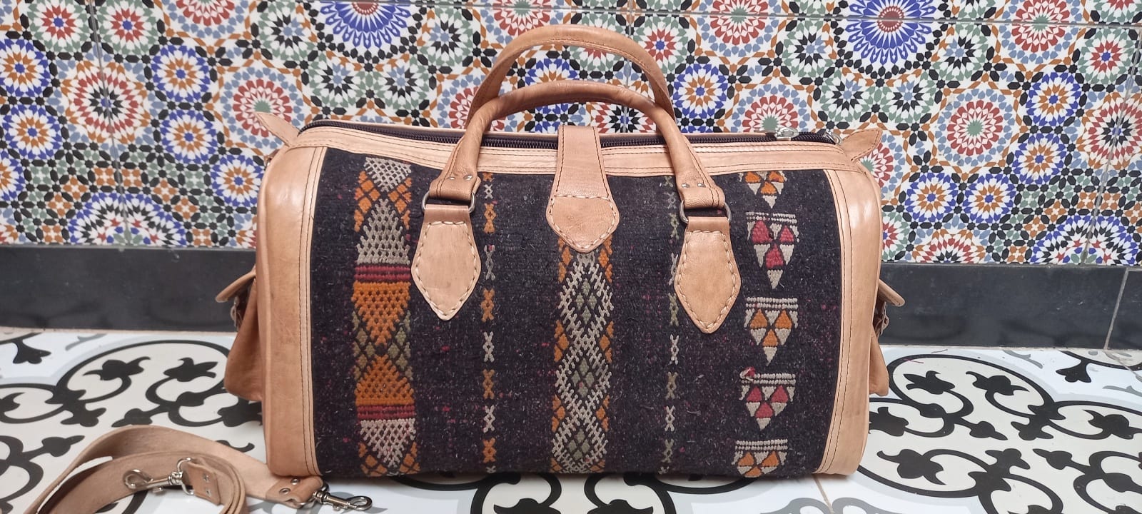  bag leather and Sabra silk Colored Morocco