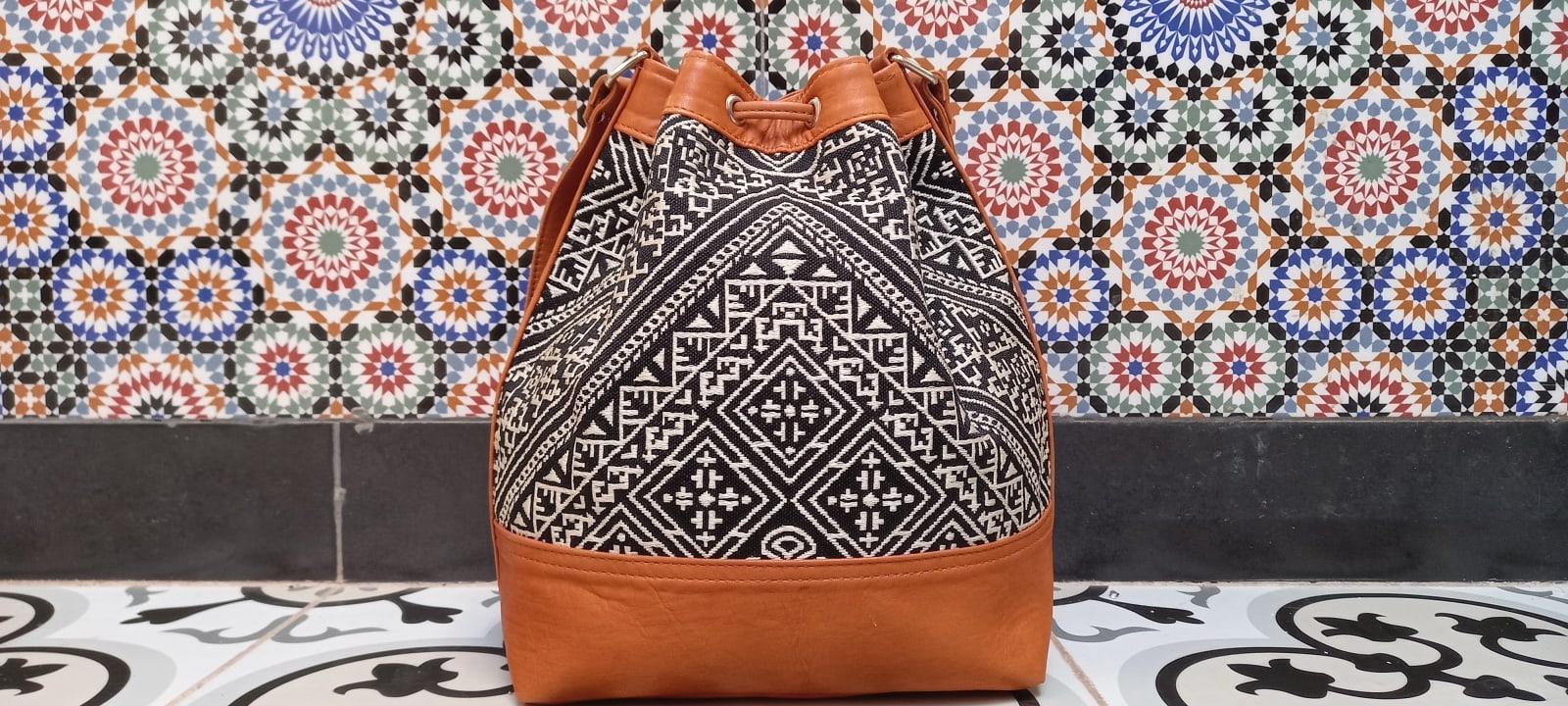  bag leather and Sabra silk Orange, Black Morocco