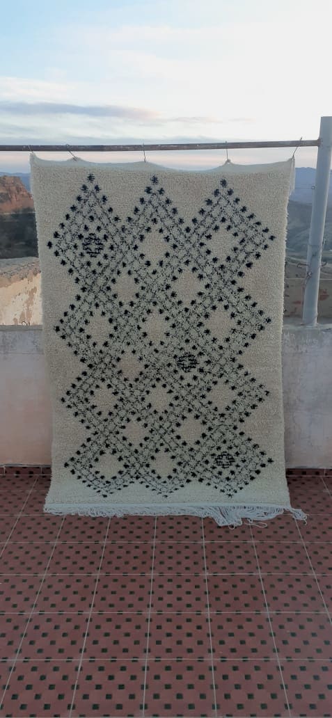  Pile Knot  Black, White Morocco