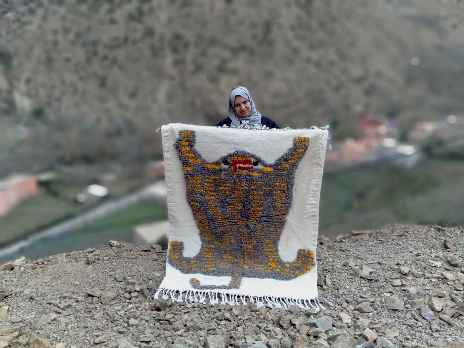  Handmade pileknot rug  Colored Morocco