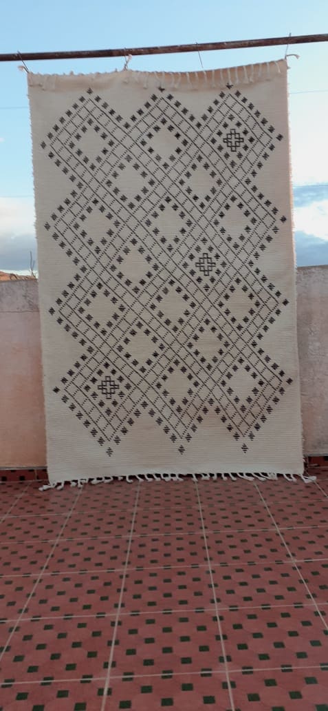  Pile Knot  Black, White Morocco