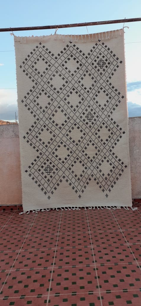  Pile Knot  Black, White Morocco