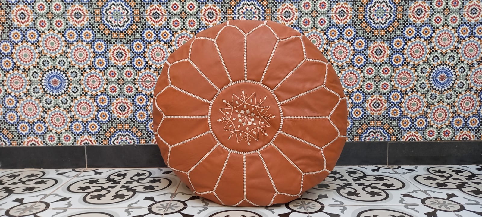  Pouf leather Orange, White Morocco