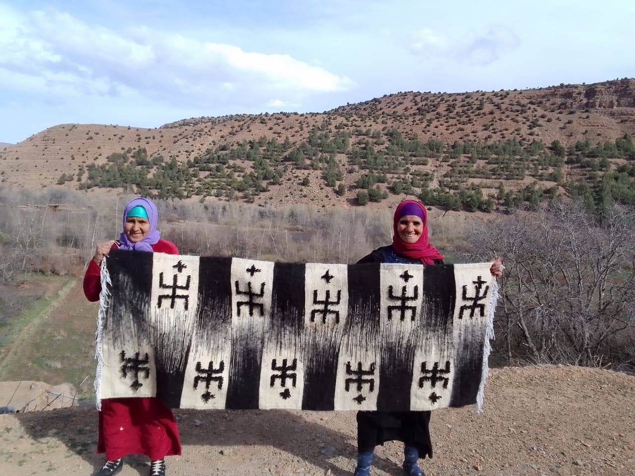 Hanbel blanket   Black, White Morocco