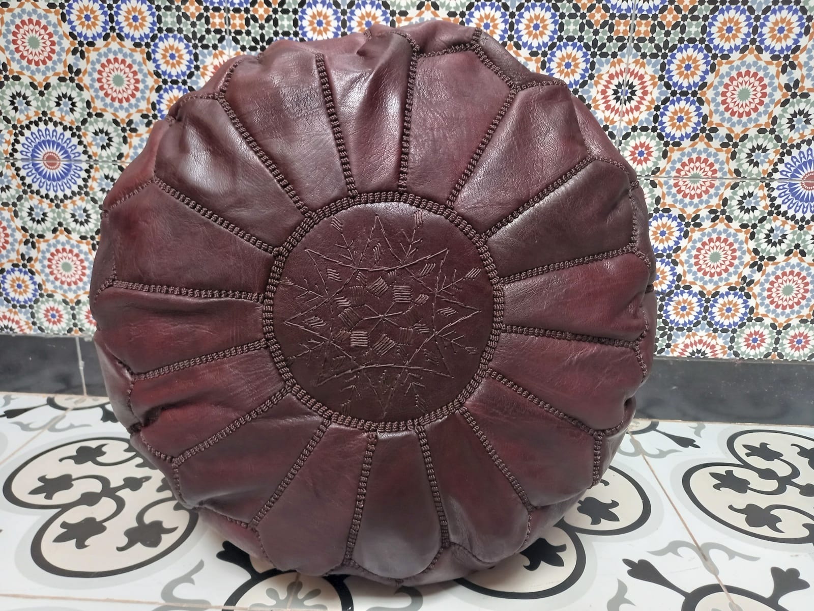  Pouf leather and Sabra silk Brown Morocco
