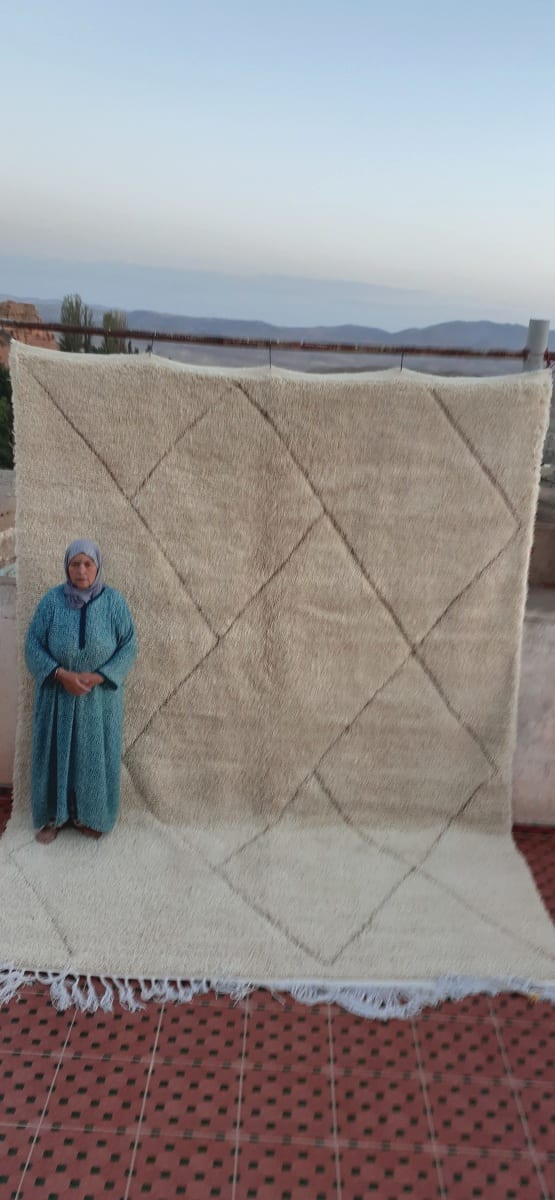  Pile Knot  White Morocco