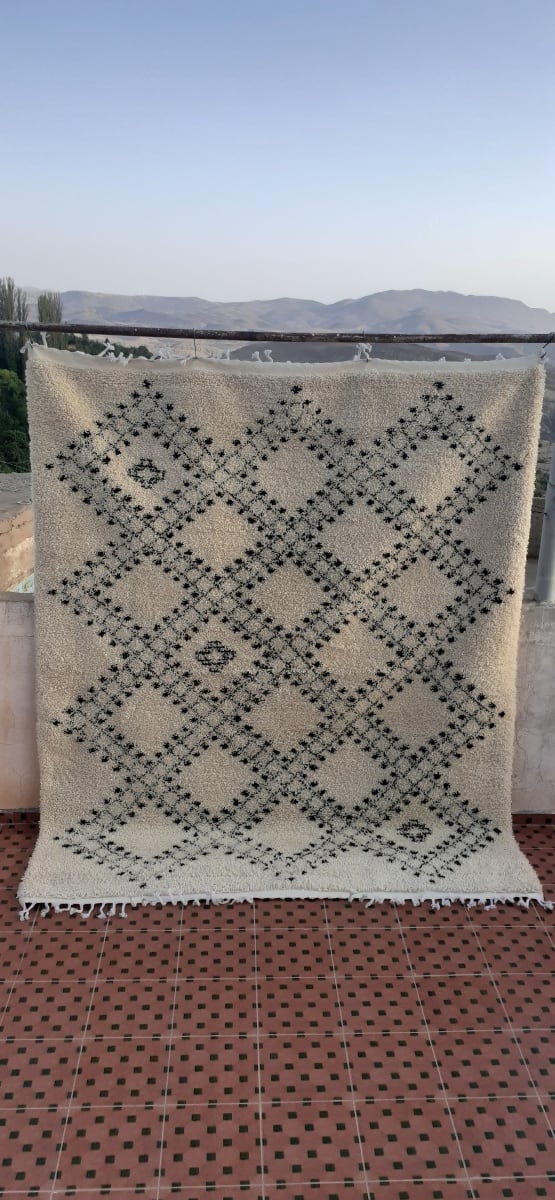  Pile Knot  Brown, White Morocco