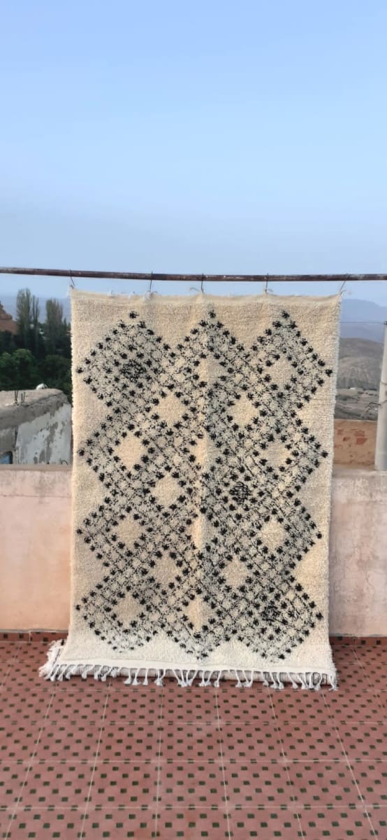  Pile Knot  Black, White Morocco