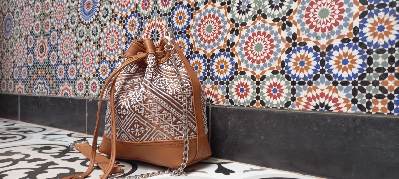  bag leather Brown, White Morocco