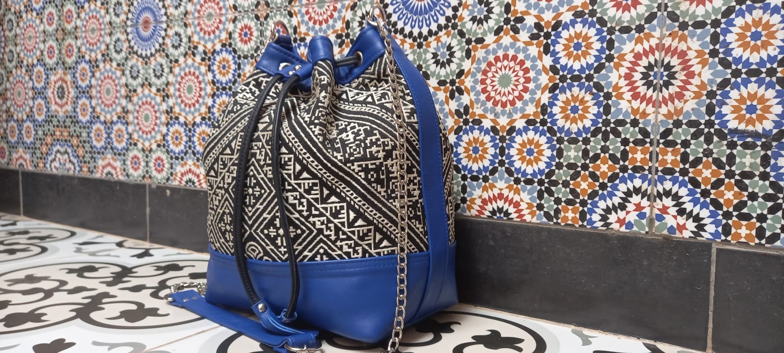  bag leather and Sabra silk Blue, Black Morocco