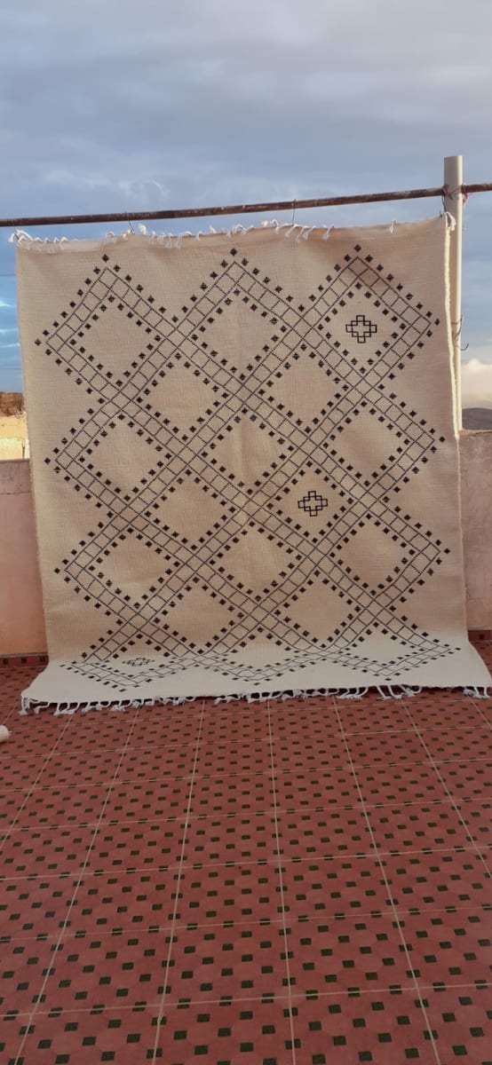  Pile Knot  Black, White Morocco