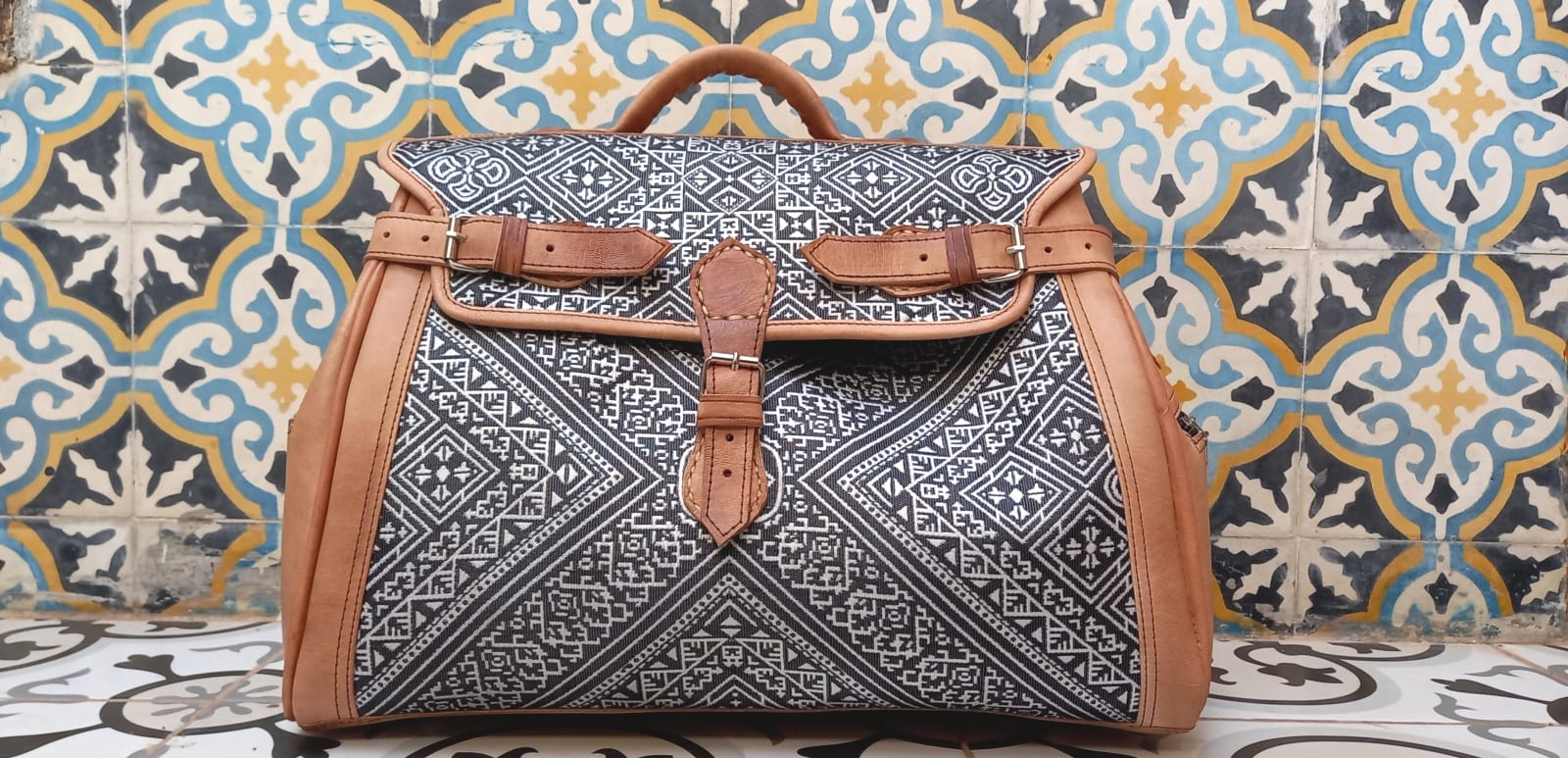  bag leather and Sabra silk Black, White Morocco