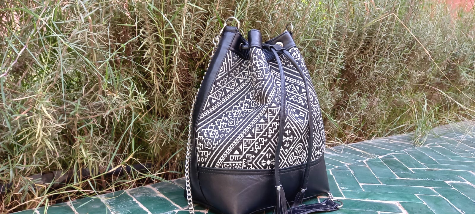  bag leather Black, White Morocco