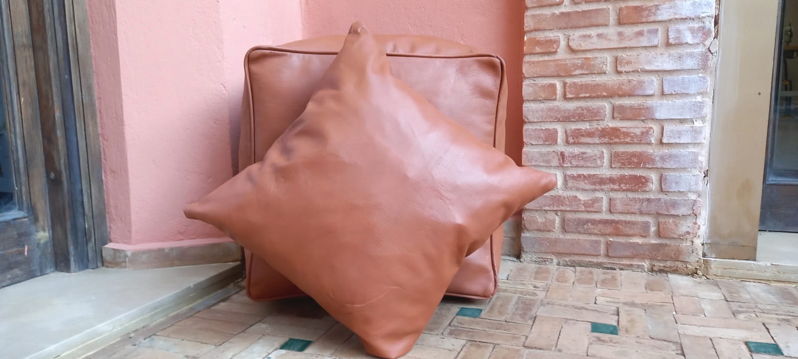  Pouf leather Orange Morocco