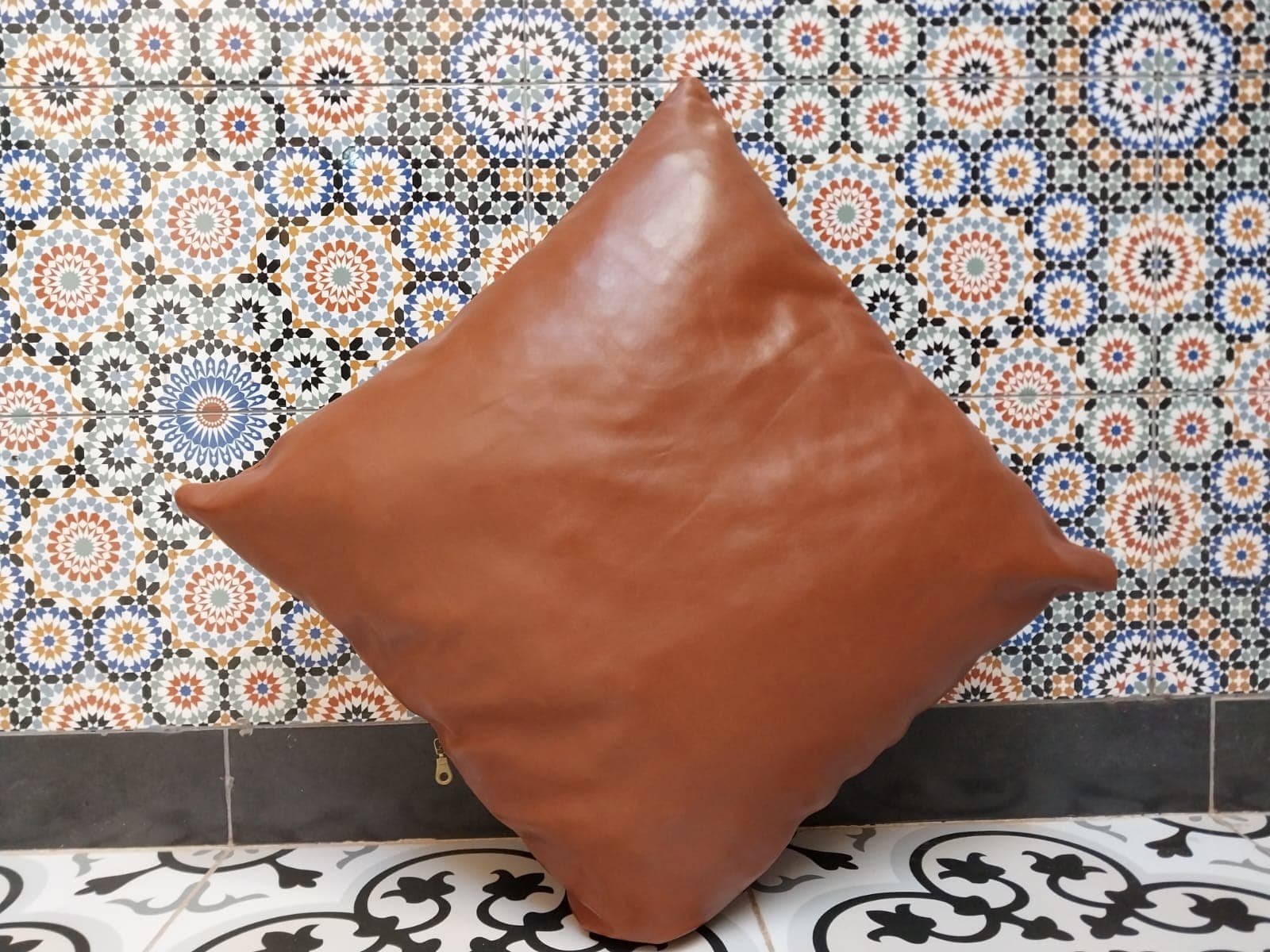  Pouf leather Brown Morocco