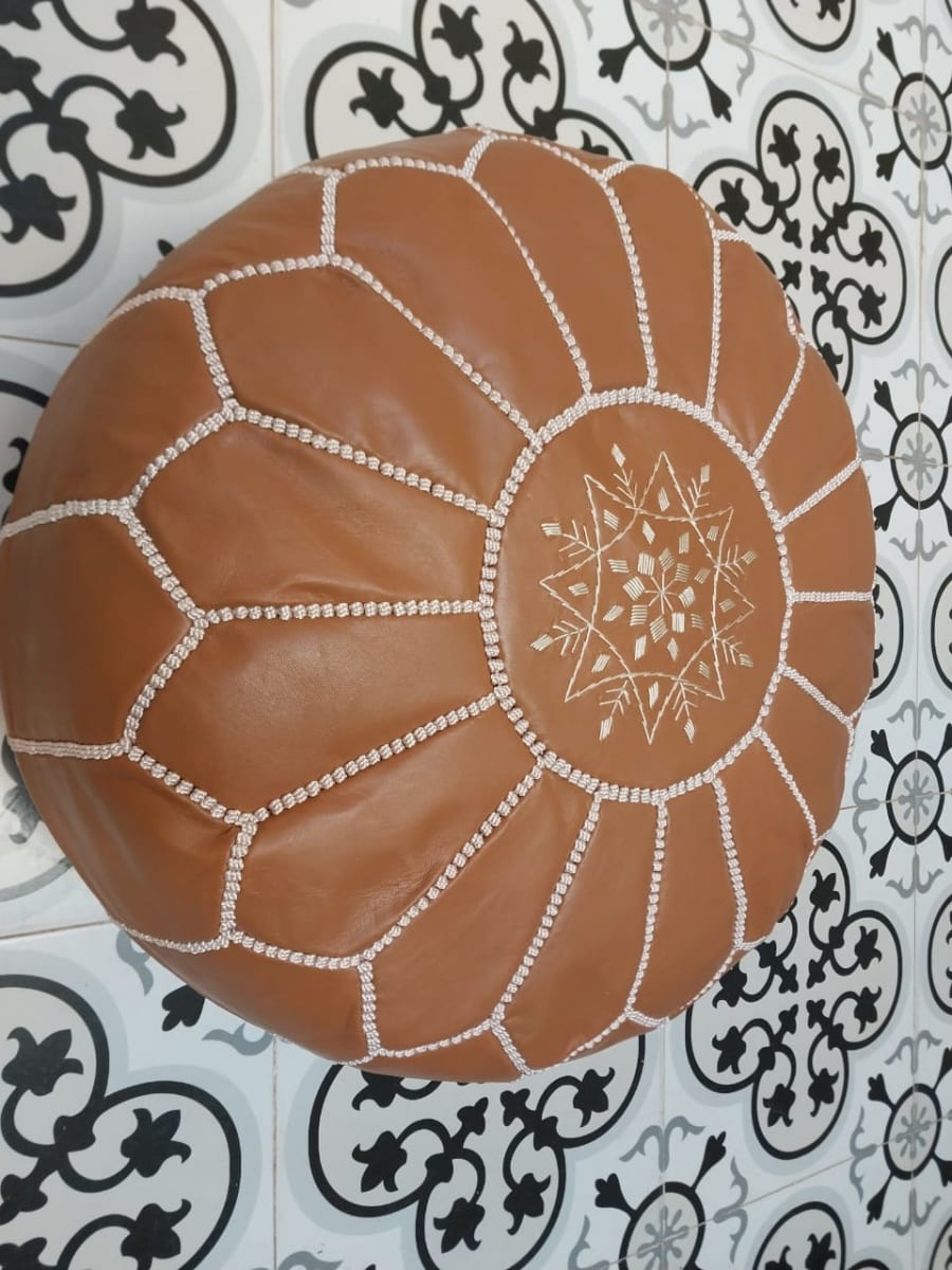  Pouf leather and Sabra silk Brown, White Morocco