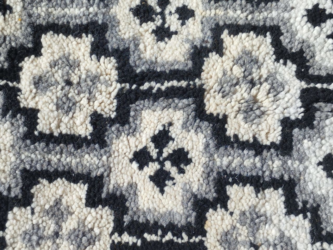 Handmade Moroccan Pileknot Rug