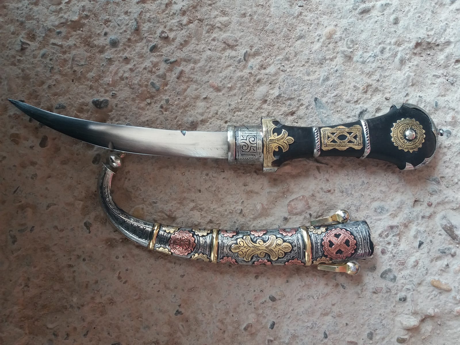 Traditional Dagger