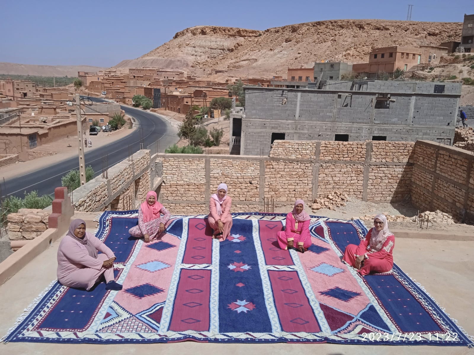  Hanbel Natural Wool Red, Pink Morocco