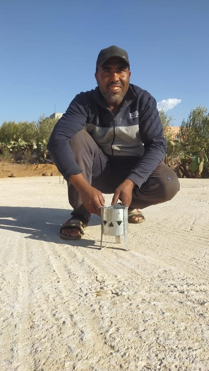  Charcoal stove Metal rod White Morocco