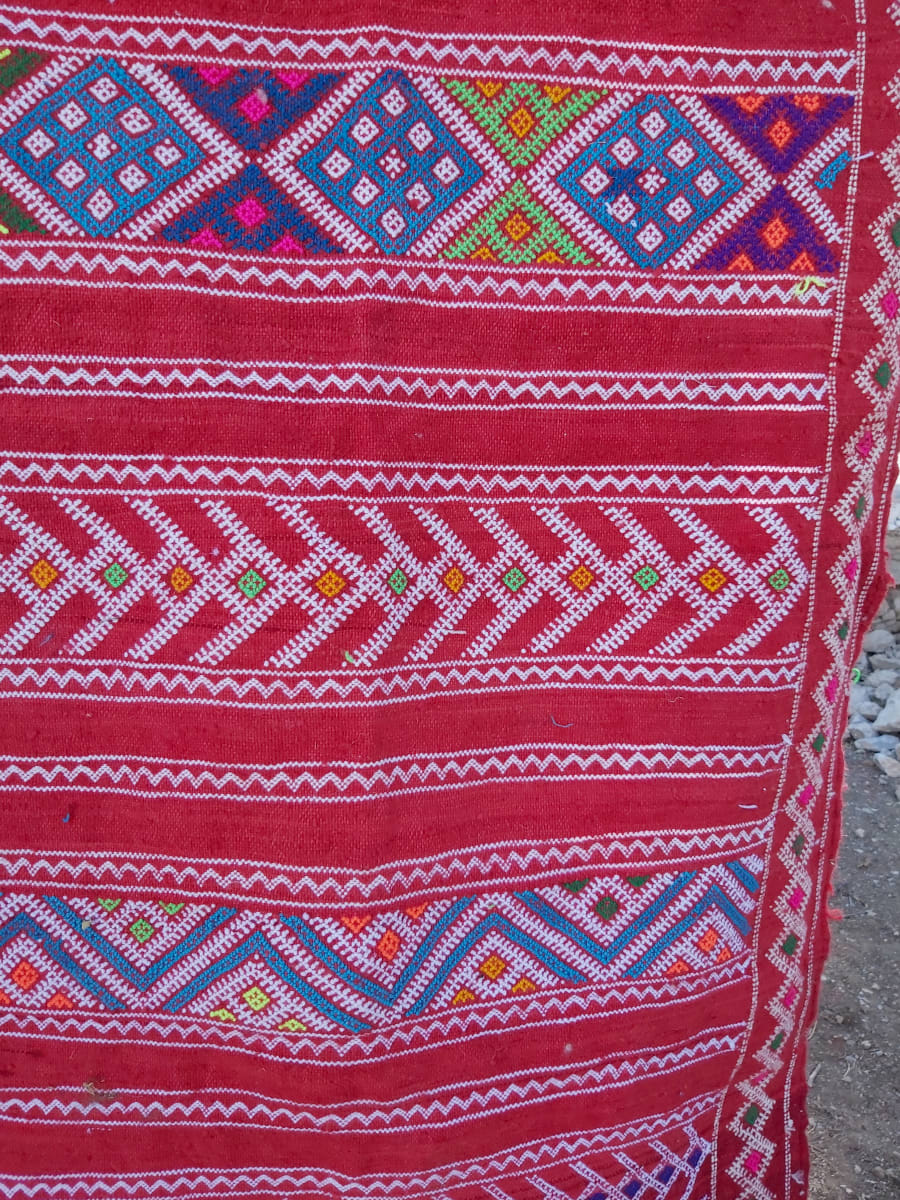  Hanbel Wool Red, Light Blue Morocco