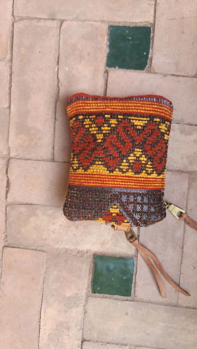  small bag