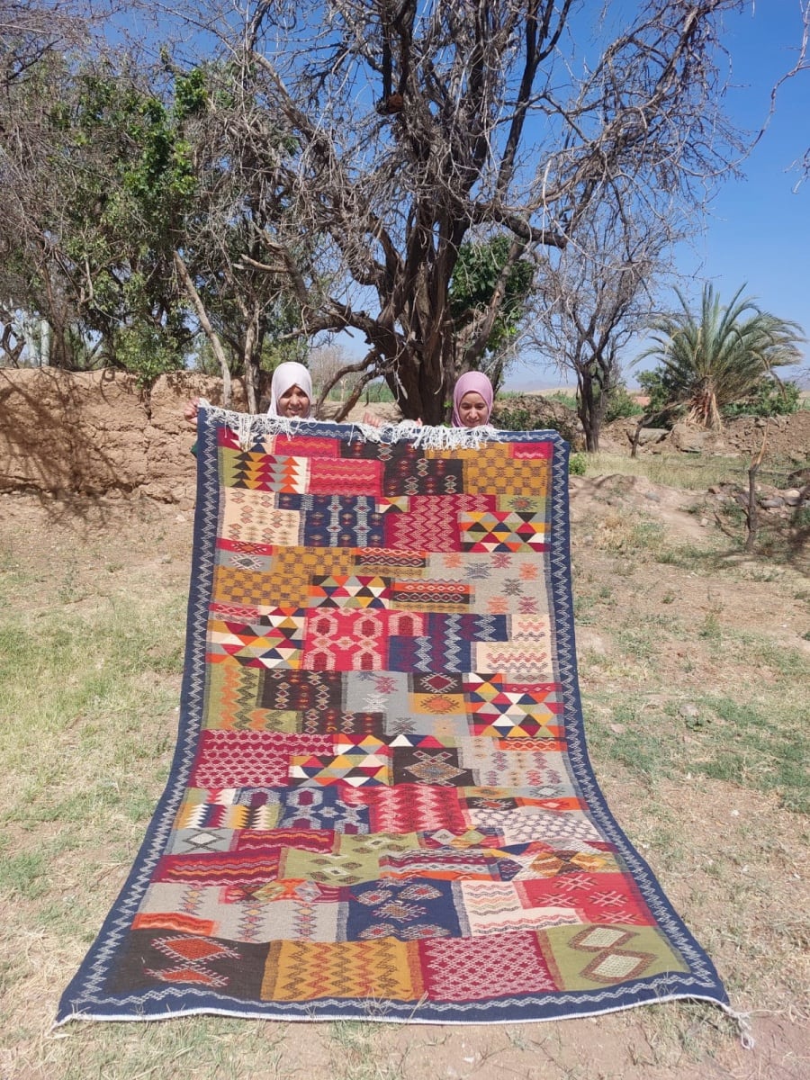 Handmade Moroccan Flatweave Rug