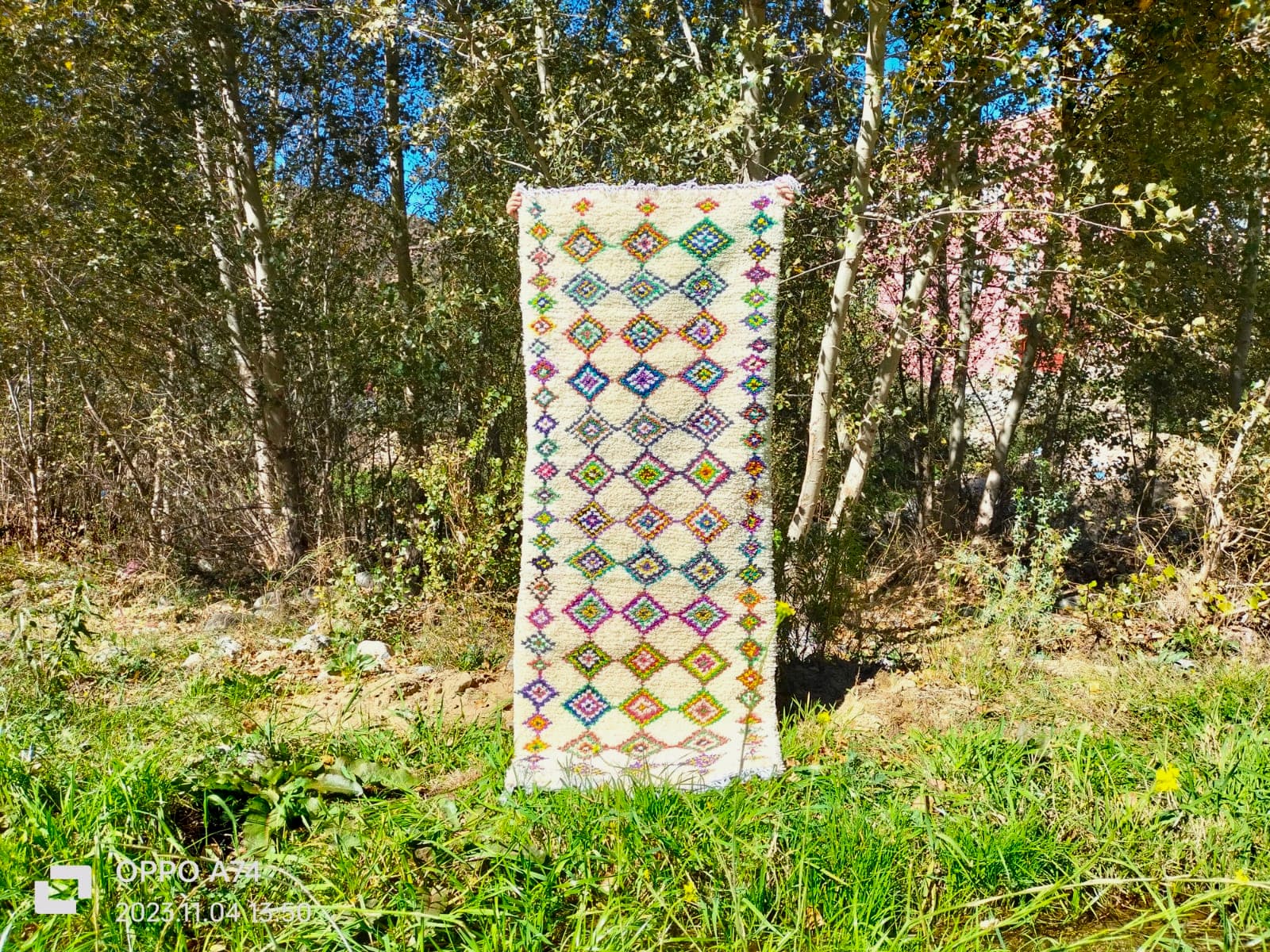 Handmade pileknot rug