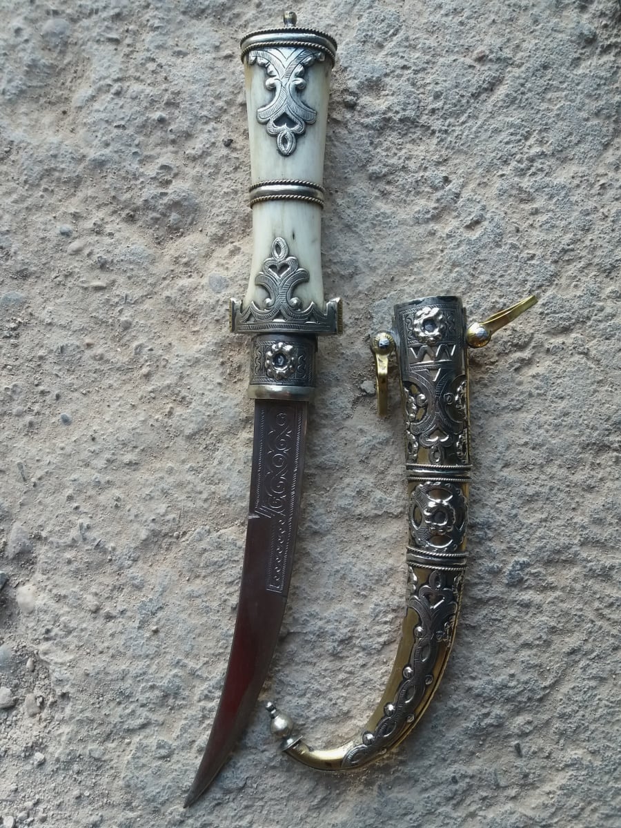 Traditional Dagger