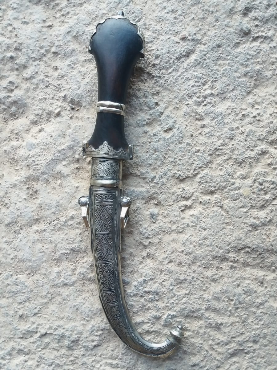 Traditional Dagger