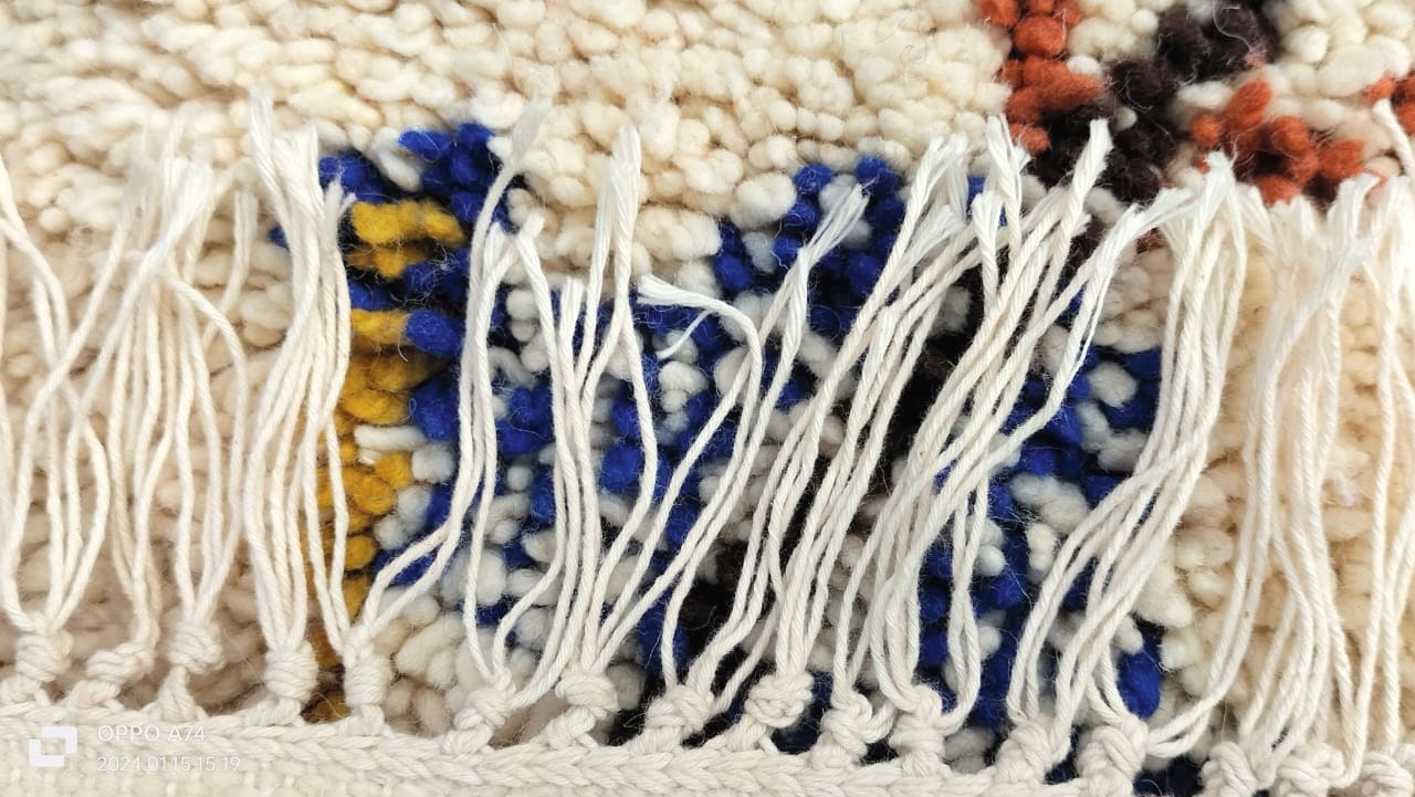 Handmade pileknot rug