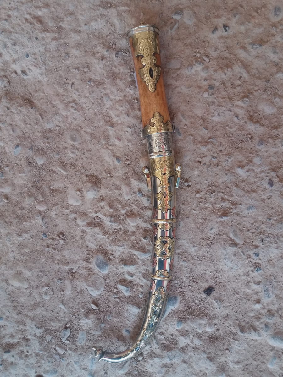 Traditional Dagger