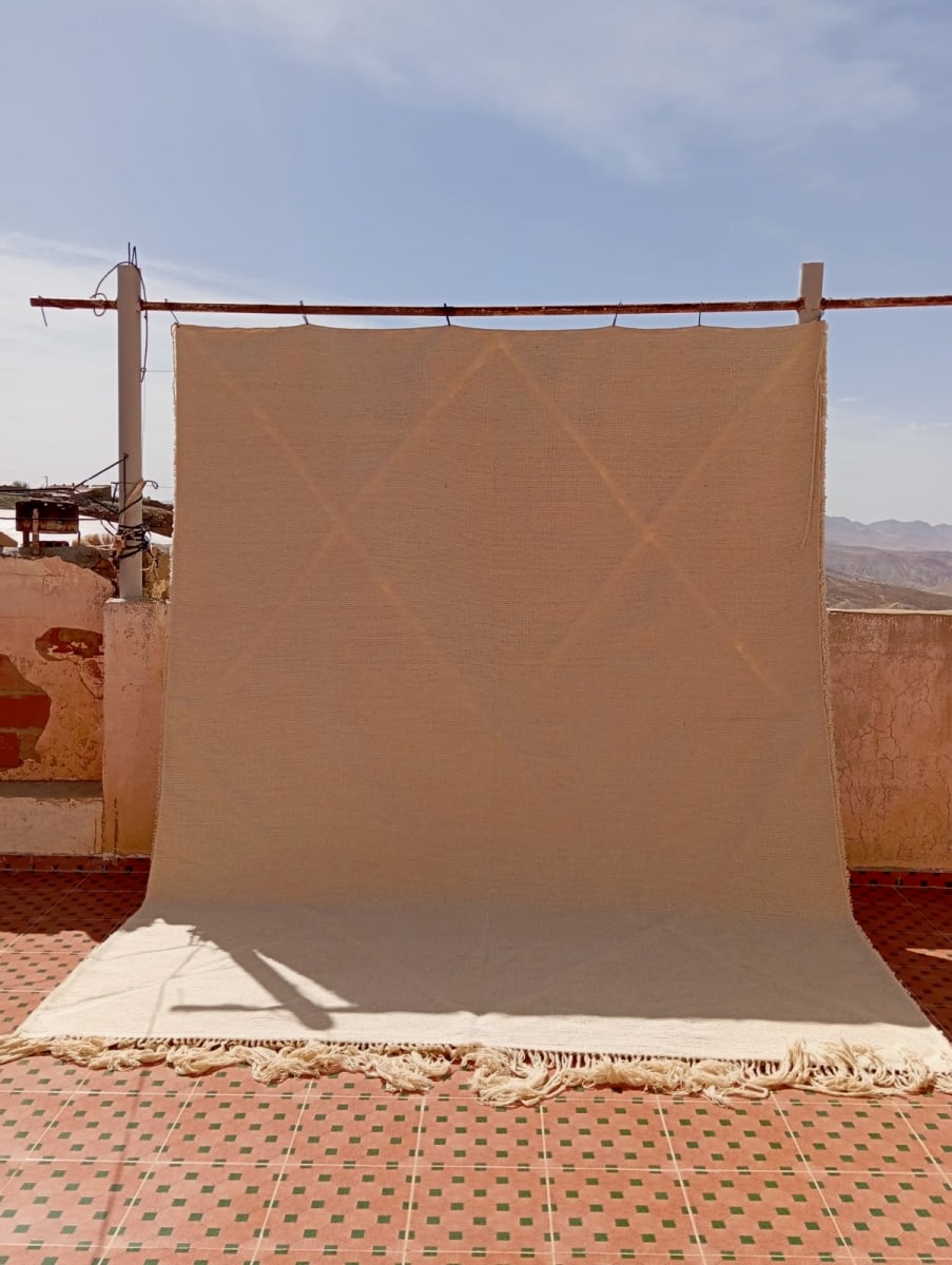  Pile Knot  White Morocco