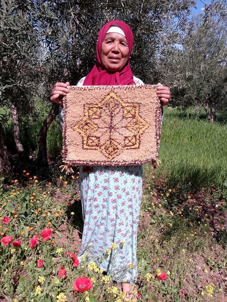  None  Brown, White Morocco