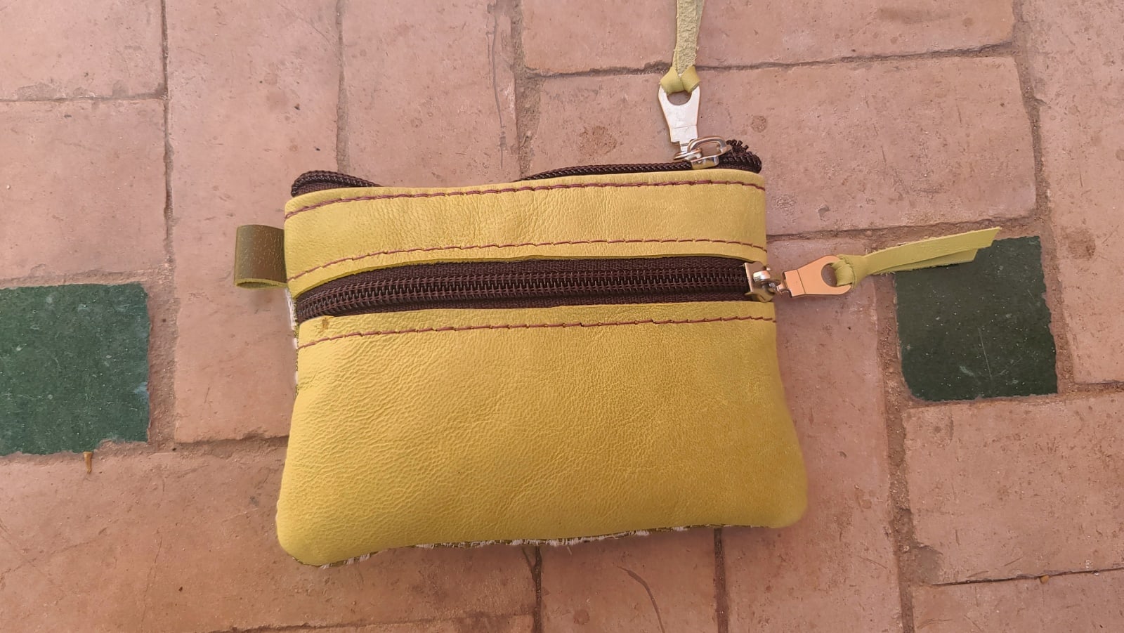  small bag