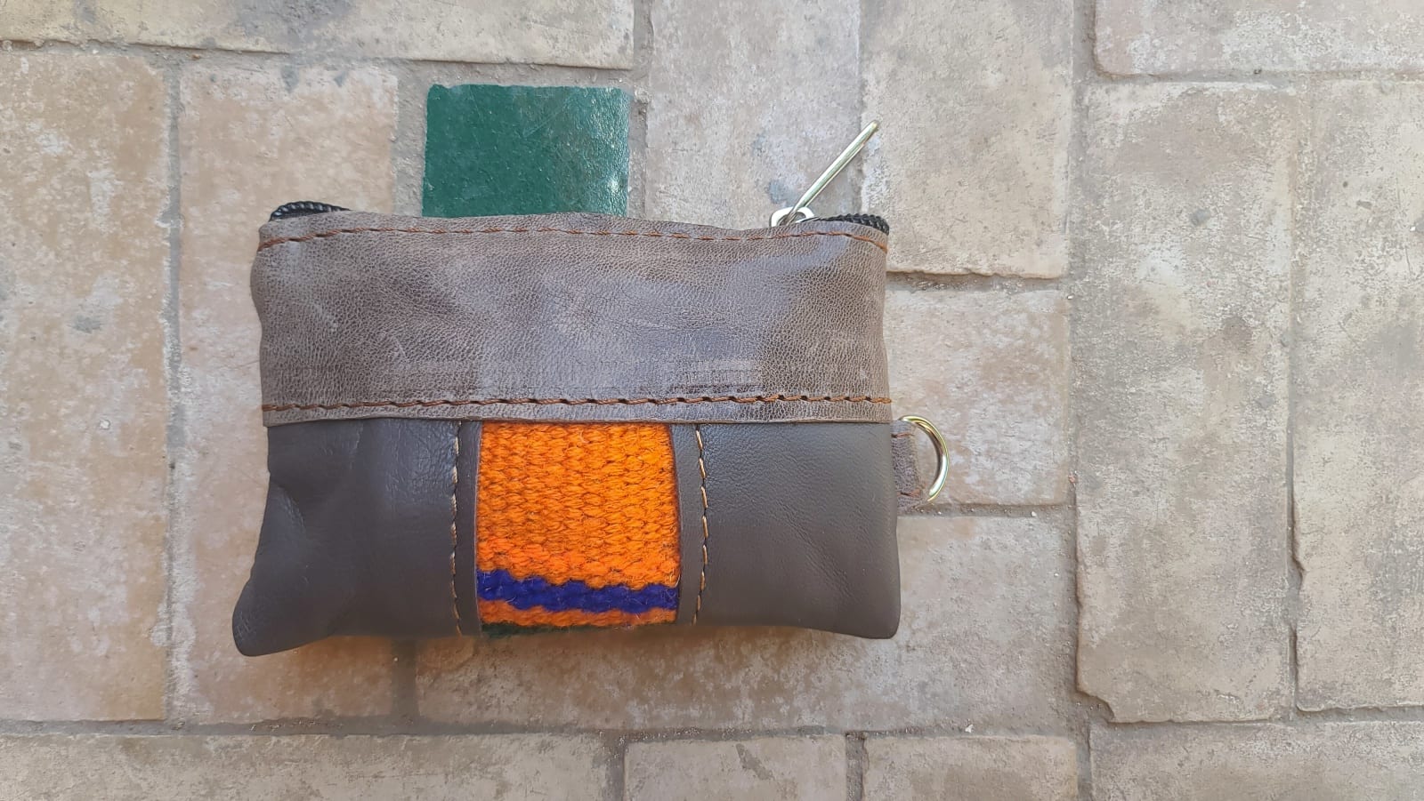  small bag