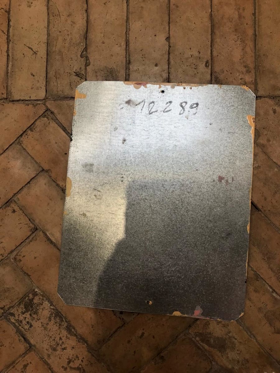  Metal Piece Water-Based Paint Colored Morocco