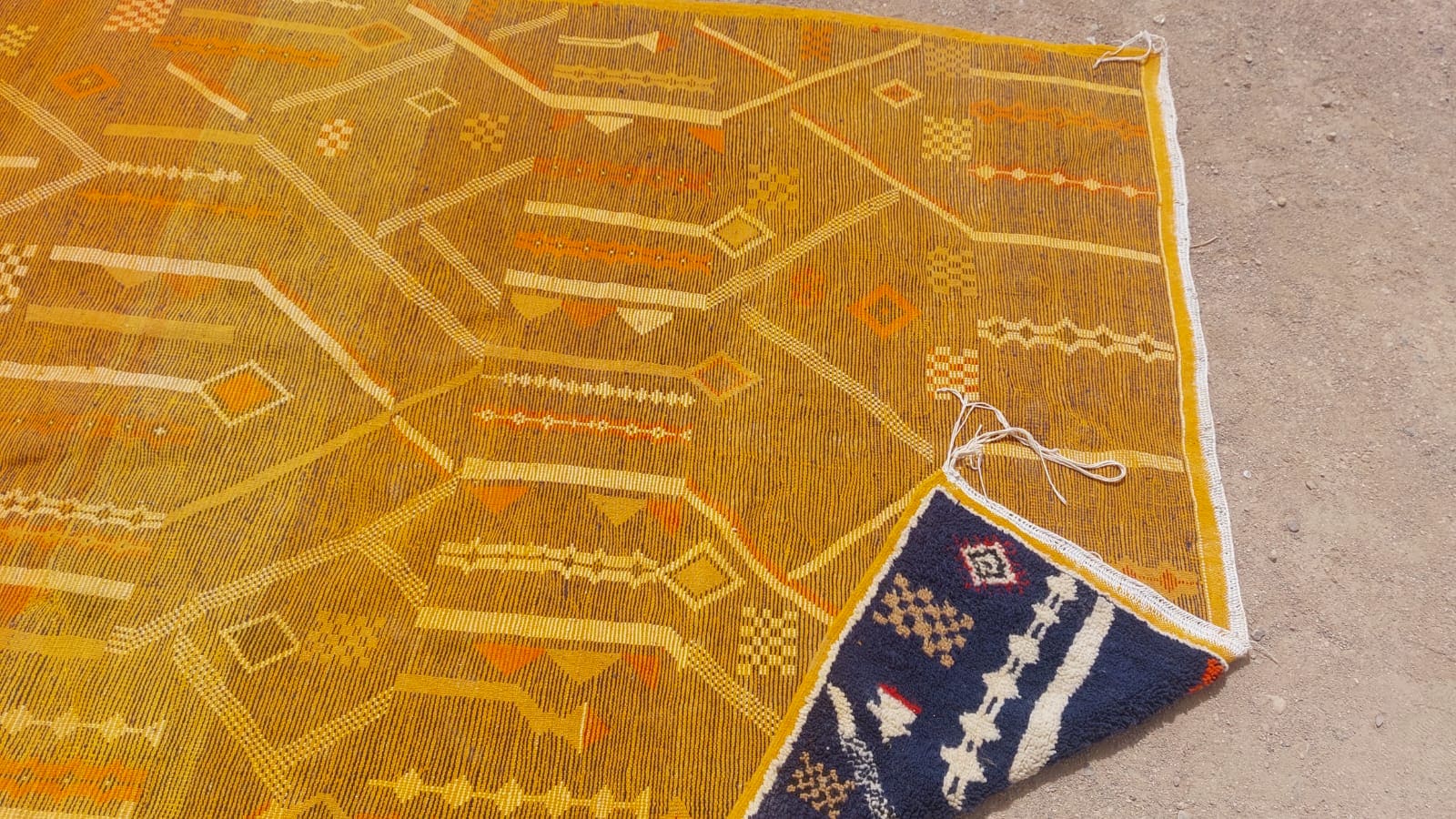 Handmade Moroccan Pileknot Rug