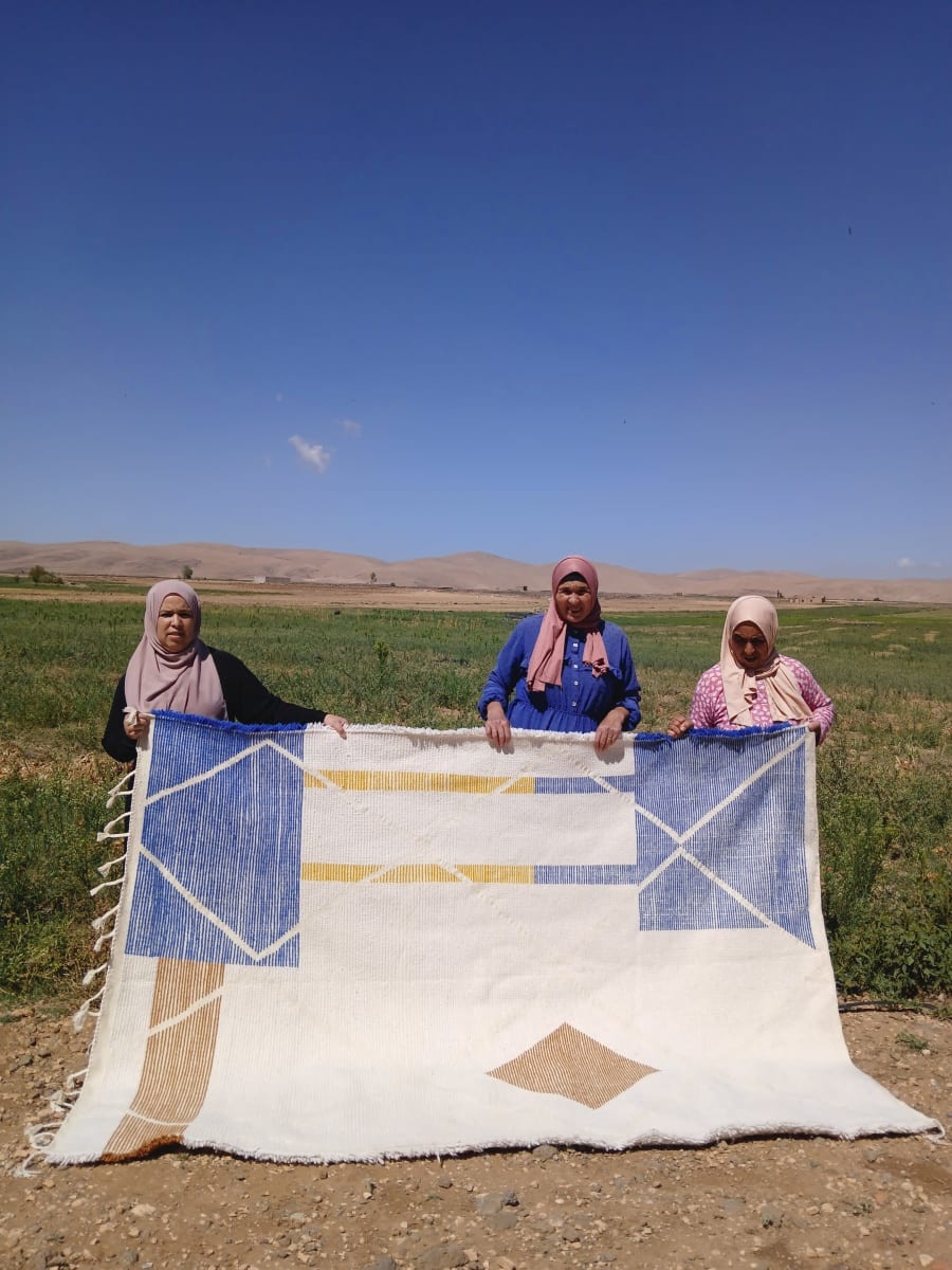  Pileknot Rug Warp and White wool Colored Morocco