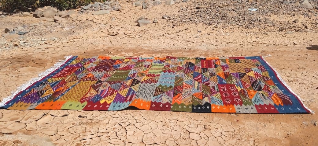 Handmade Moroccan Flatweave Rug