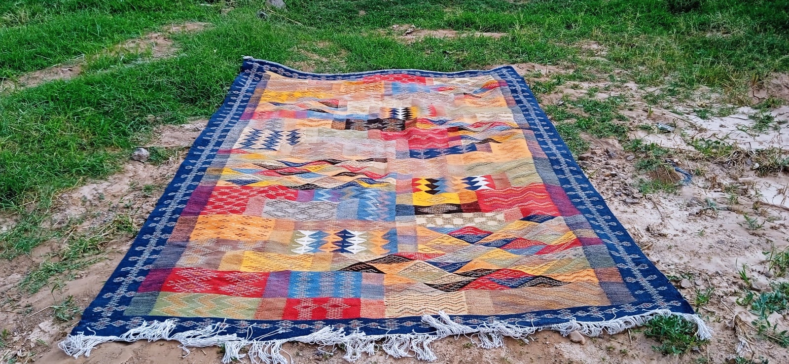 Handmade Moroccan Flatweave Rug