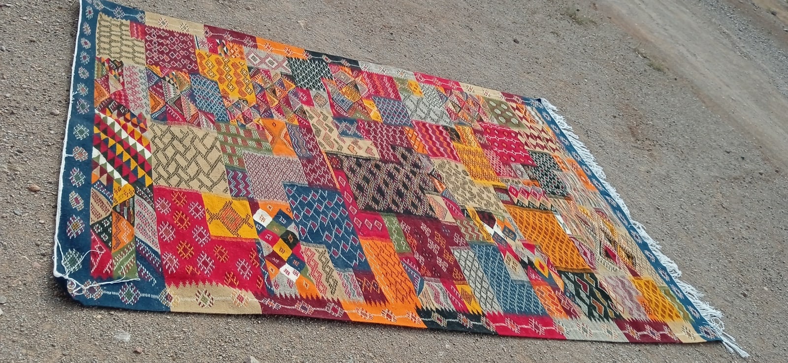 Handmade Moroccan Flatweave Rug