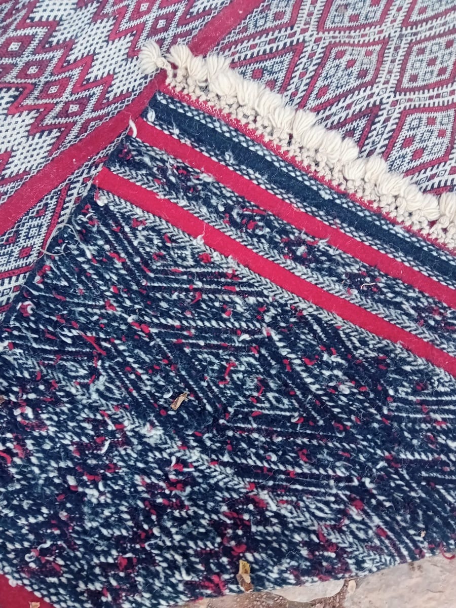  Handmade Flatweave Rug  Red, Black Morocco