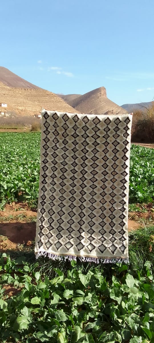  Beni Ourain Rug Wool  and Thread Colored Morocco