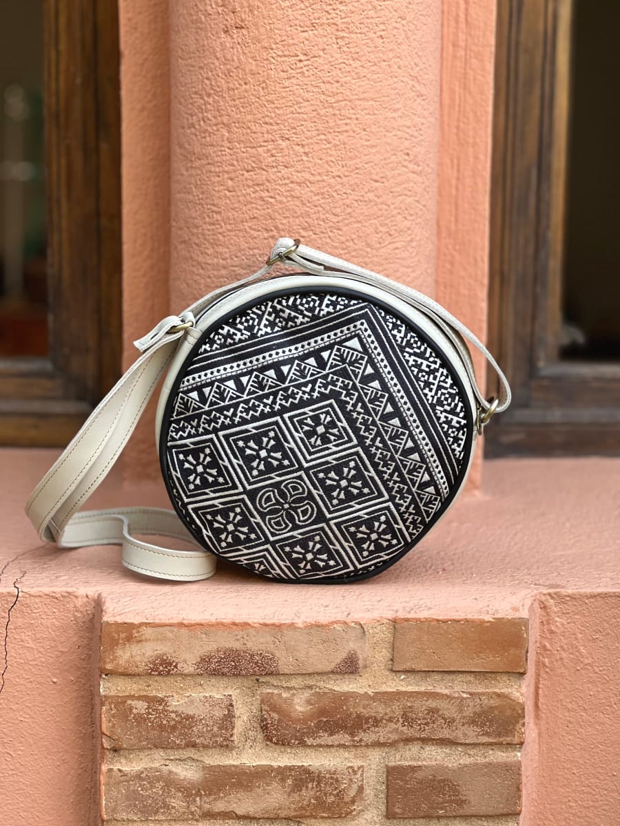  bag leather Black, White Morocco