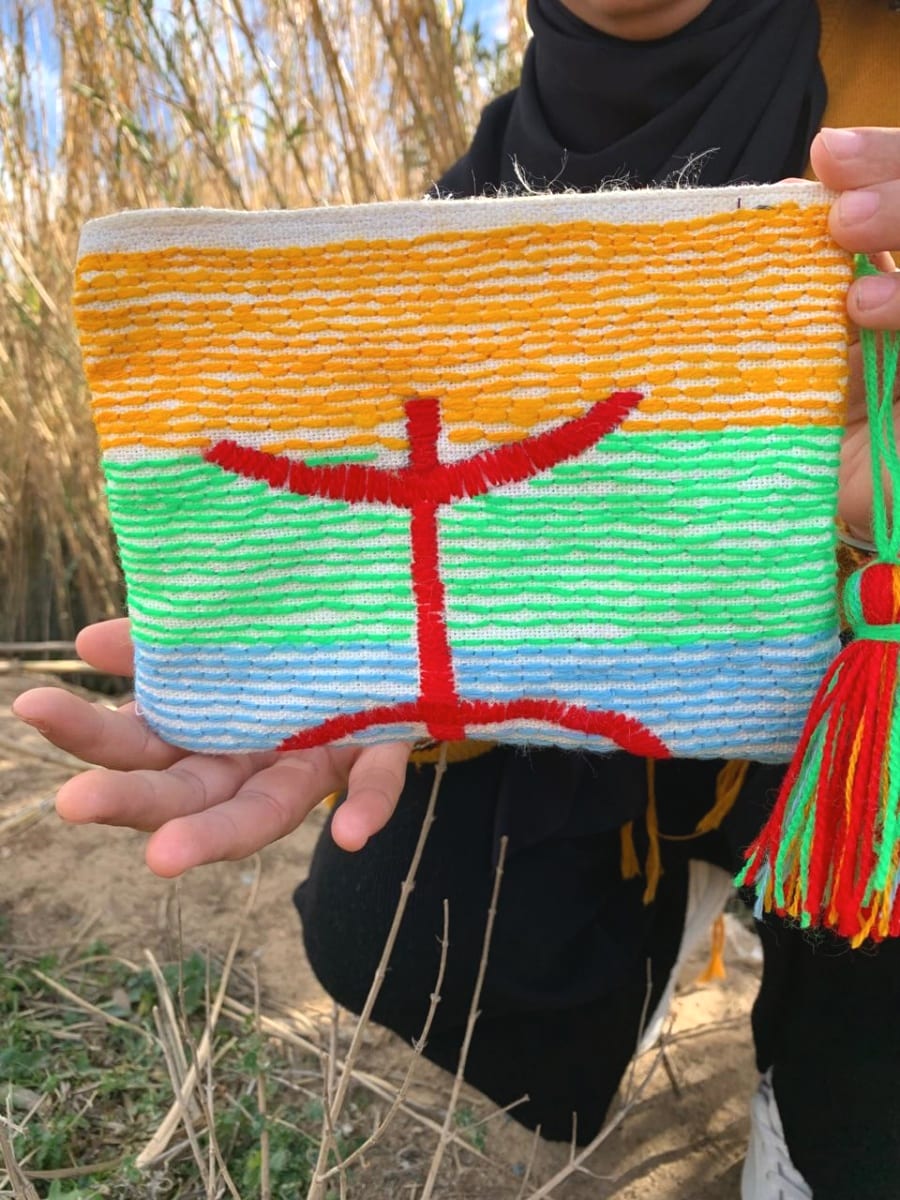  Emboidered wallet  Colored Morocco