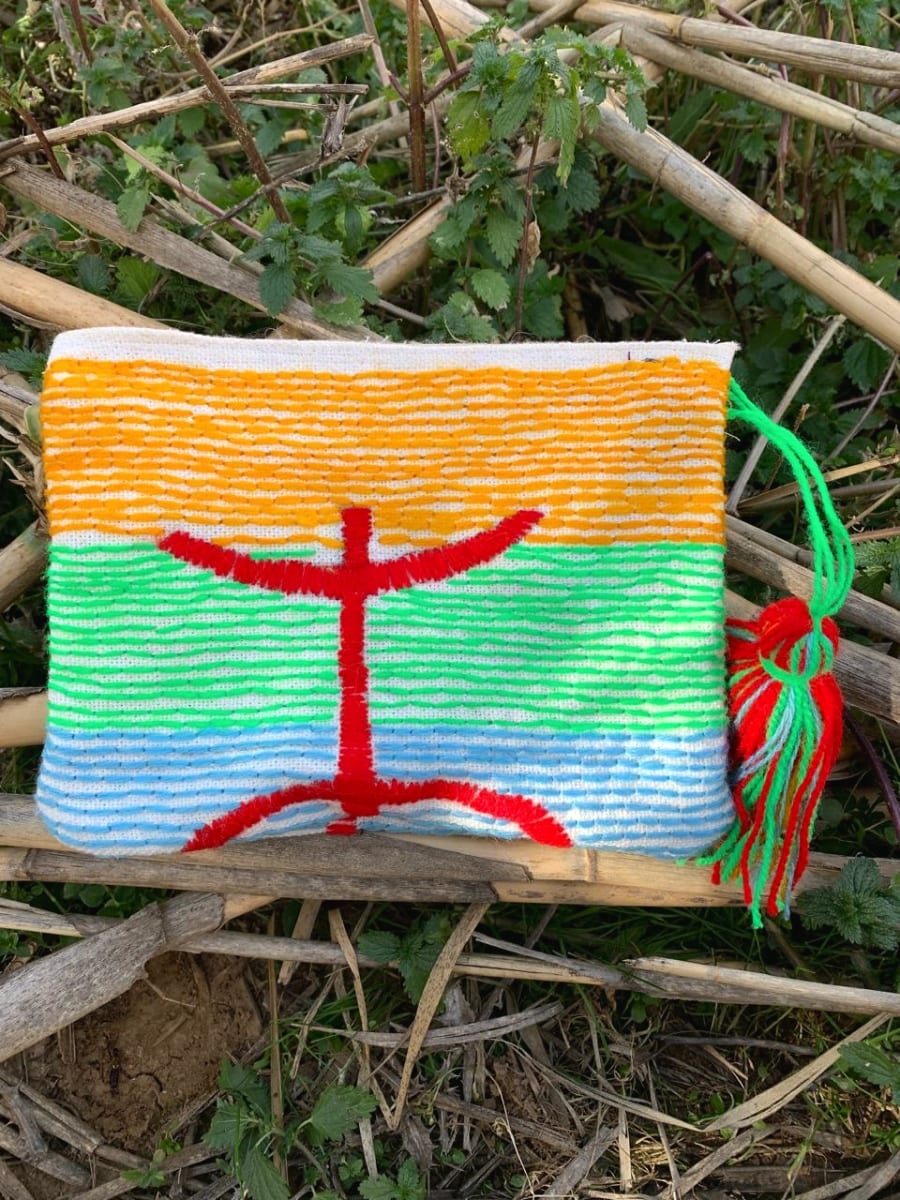  Emboidered wallet  Colored Morocco