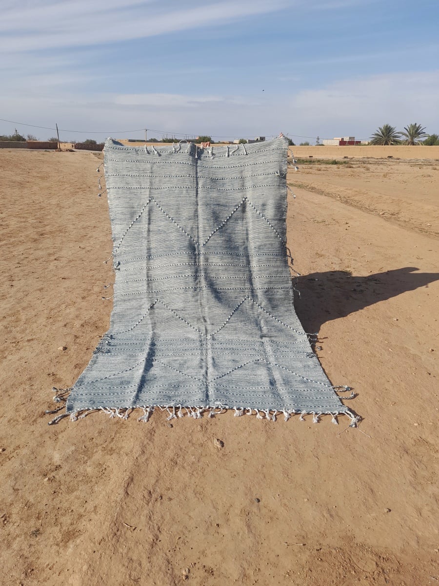  Flatweave  and  Light Blue, White Morocco