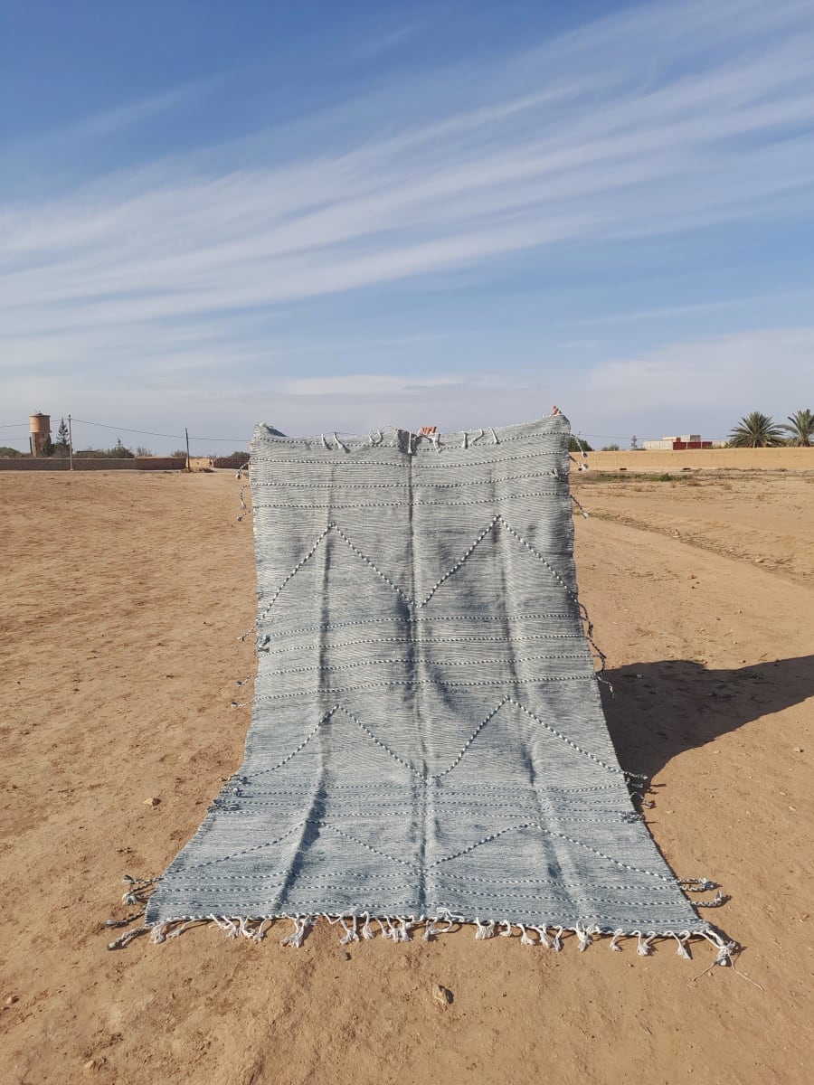  Flatweave  and  Light Blue, White Morocco