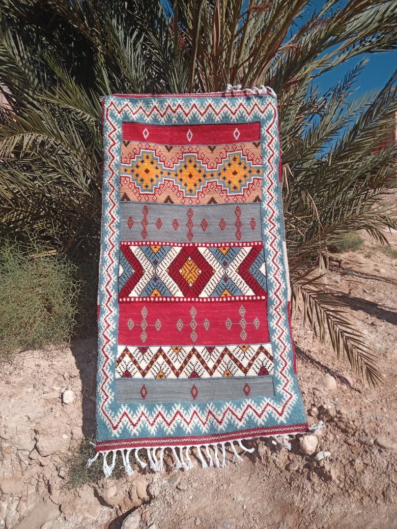 Flatweave and Pileknot rug